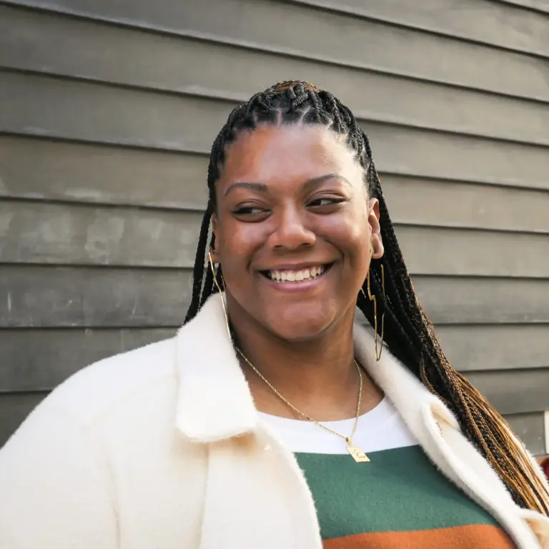 This image has an empty alt attribute; its file name is Diamond2-768x768-1.jpg